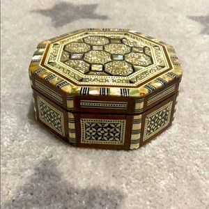 Mother Pearl jewelry box